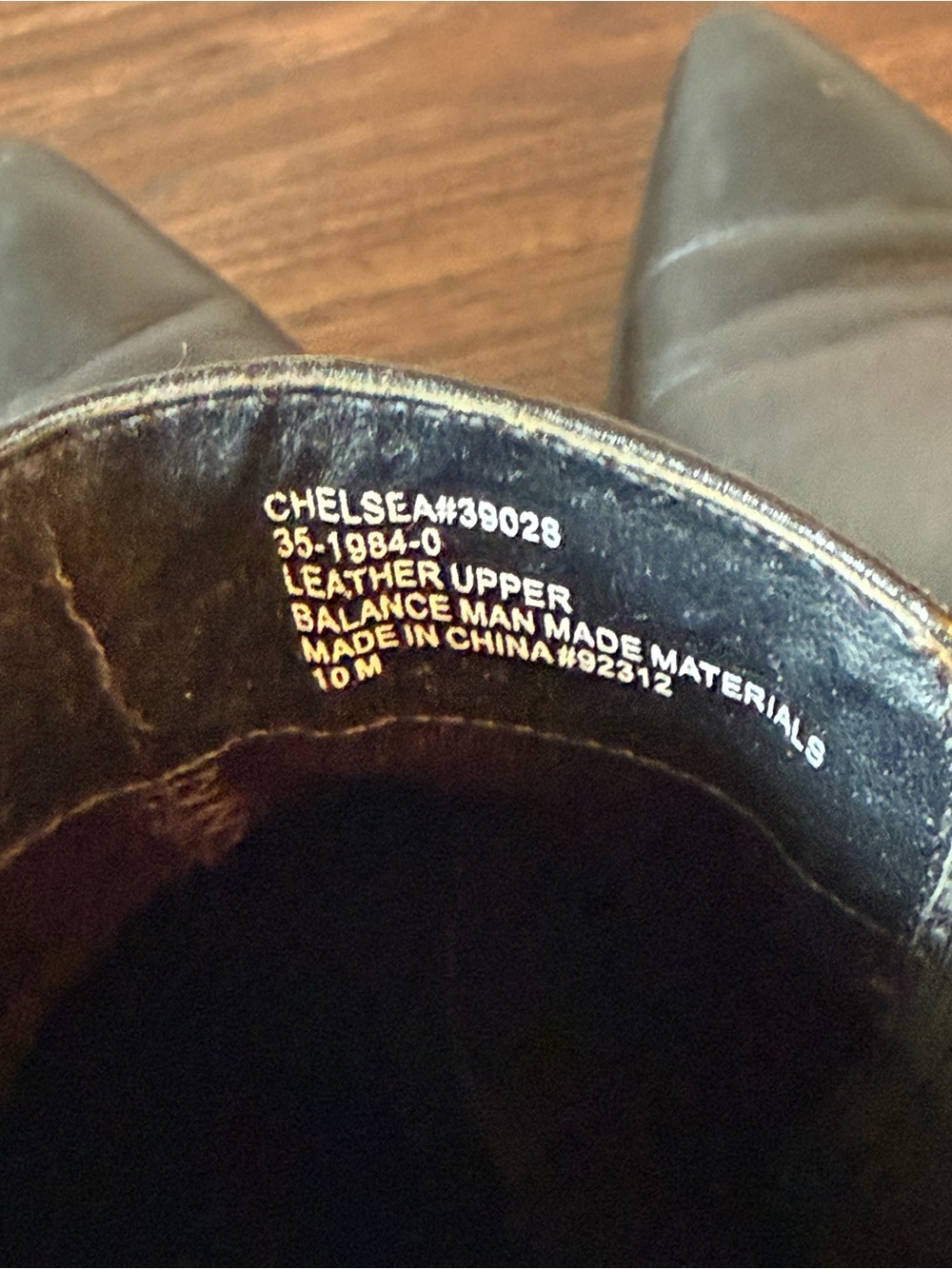 ELLOS CHELSEA Womens Black Leather Pull On Chelsea Pointed Toe Booties 10 - Picture 6 of 10